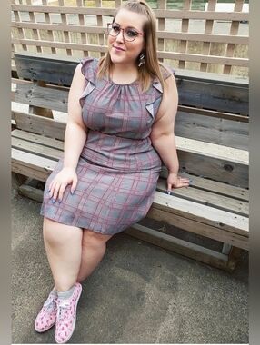 🩷5/$25🩷 Plaid Ruffle Trim Dress, Plus Size 2X